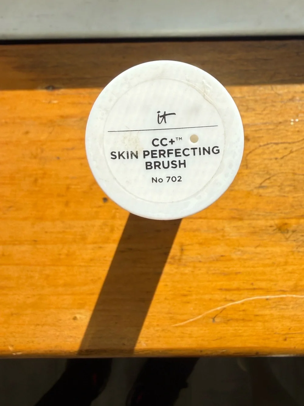 New It Cosmetics Heavenly Skin CC+ #702 Skin Perfecting Brush